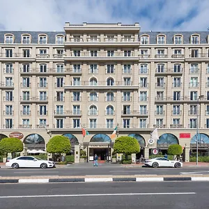 https://cape-royal-suite.hotels-capetown.com